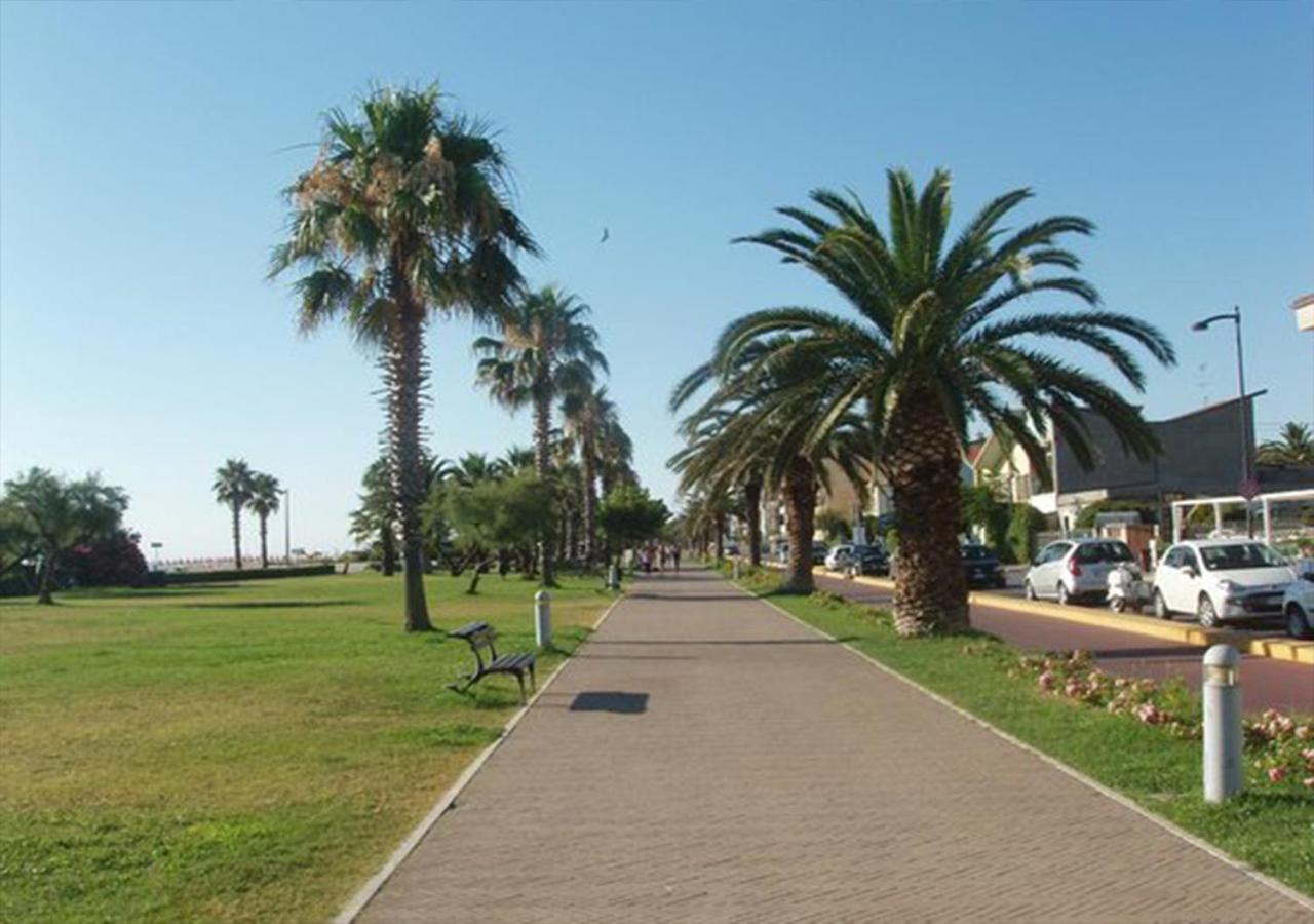 G_Open Space Porto SantʼElpidio 外观 照片